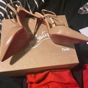 Christian Louboutin Jenlove Nude Size 41